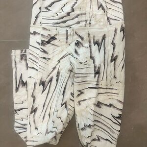 Calia Inspire 7/8 Marble Print Leggings